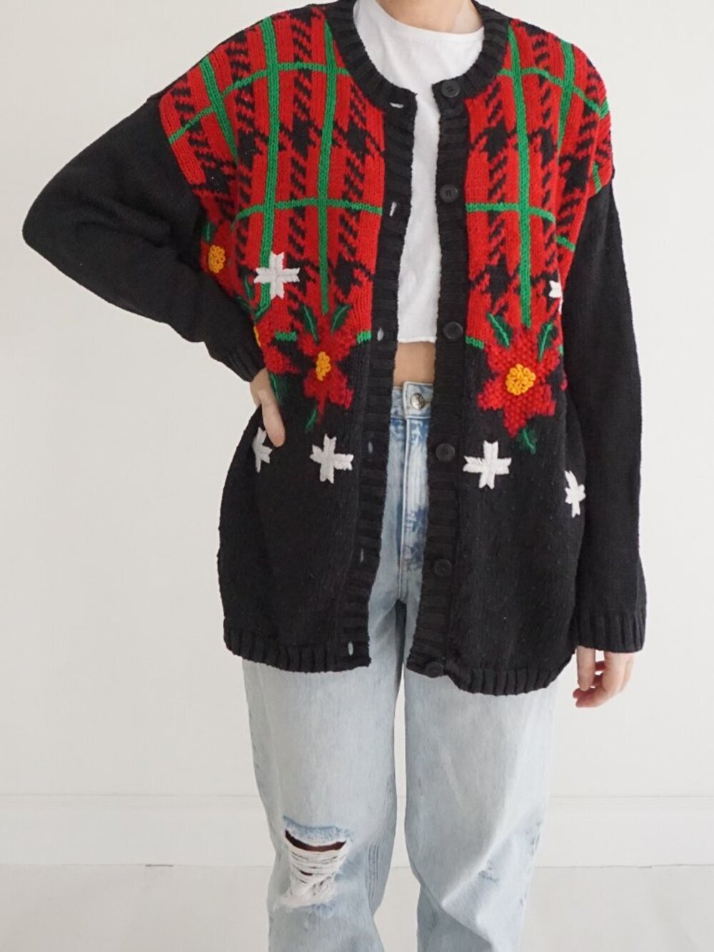 Vintage Chaus Sport Black Red Poinsettia Plaid Knit Cardigan Floral Holiday L